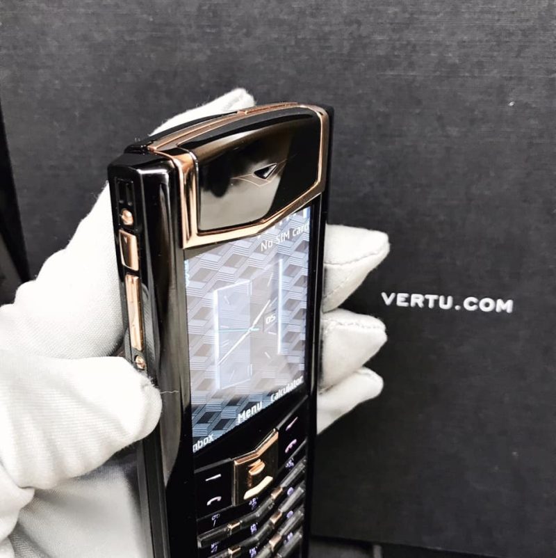 Vertu Signature S Red Gold DLC