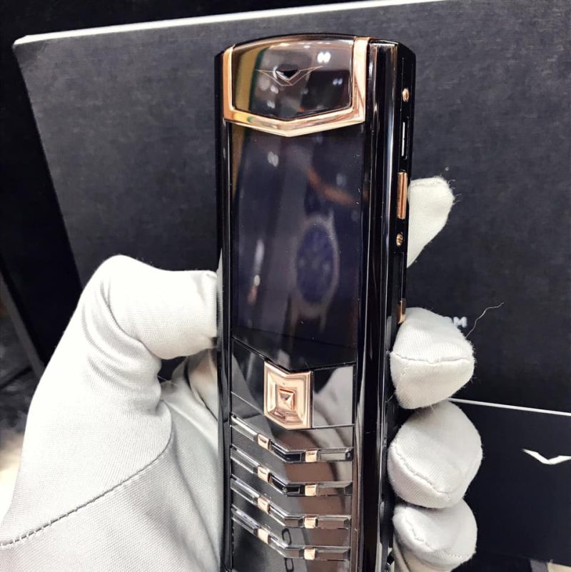 Vertu Signature S Red Gold DLC