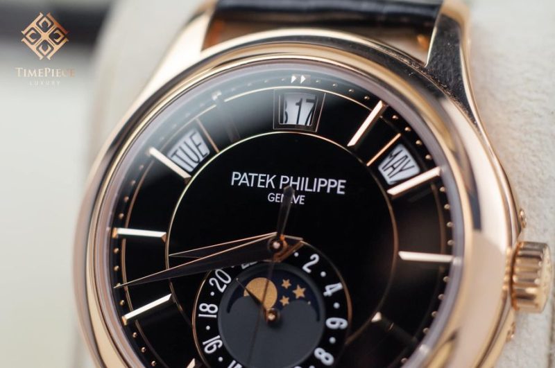 Patek Philippe Anual Calendar 5205R - 010  Like New