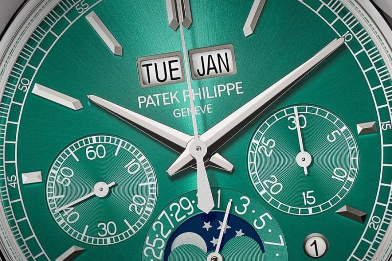 Patek Philippe 5270T-010 Perpetual Calendar Chronograph     Brand New