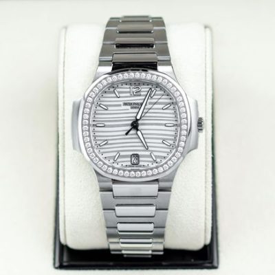 Patek Philippe Nautilus 7118/1200A-010 Steel   Brand New