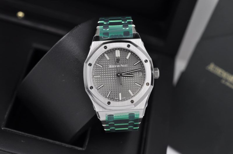 Audemars Piguet Royal Oak 15500ST