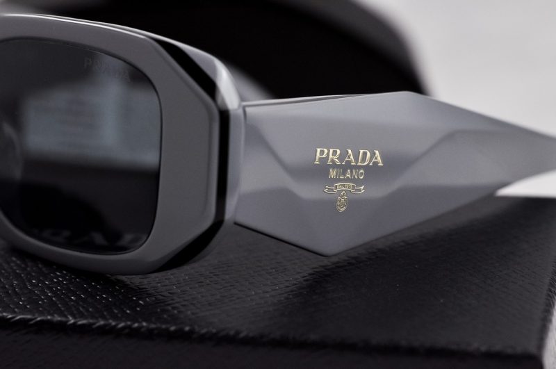 Kính Prada OPR 17WSF